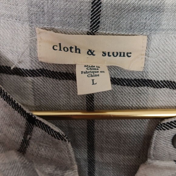 Cloth & Stone Gray Plaid Button Front Shirt Size Large - Picture 5 of 8